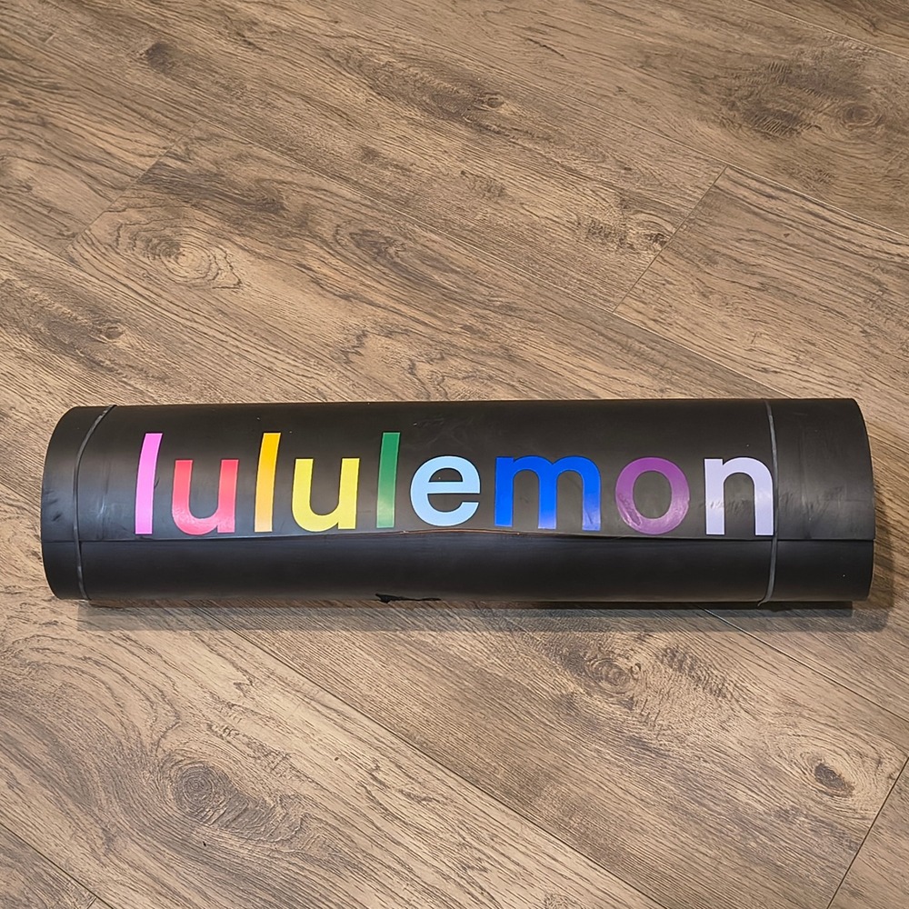 Lululemon Reversible Yoga Mat 5mm Black Rainbow Logo Orange 71x26 Fitness Gym